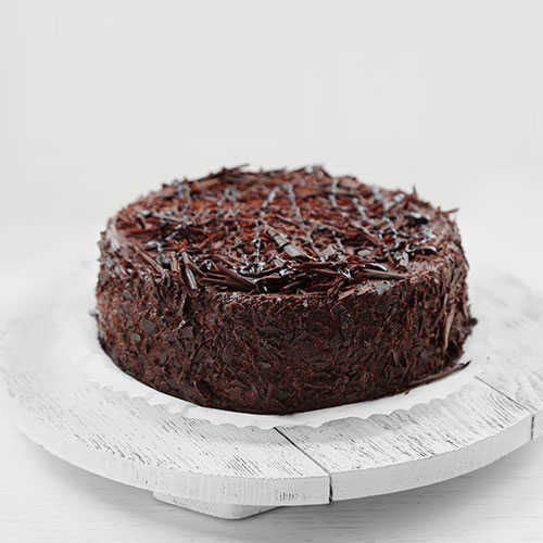کیک شکلاتی آماده