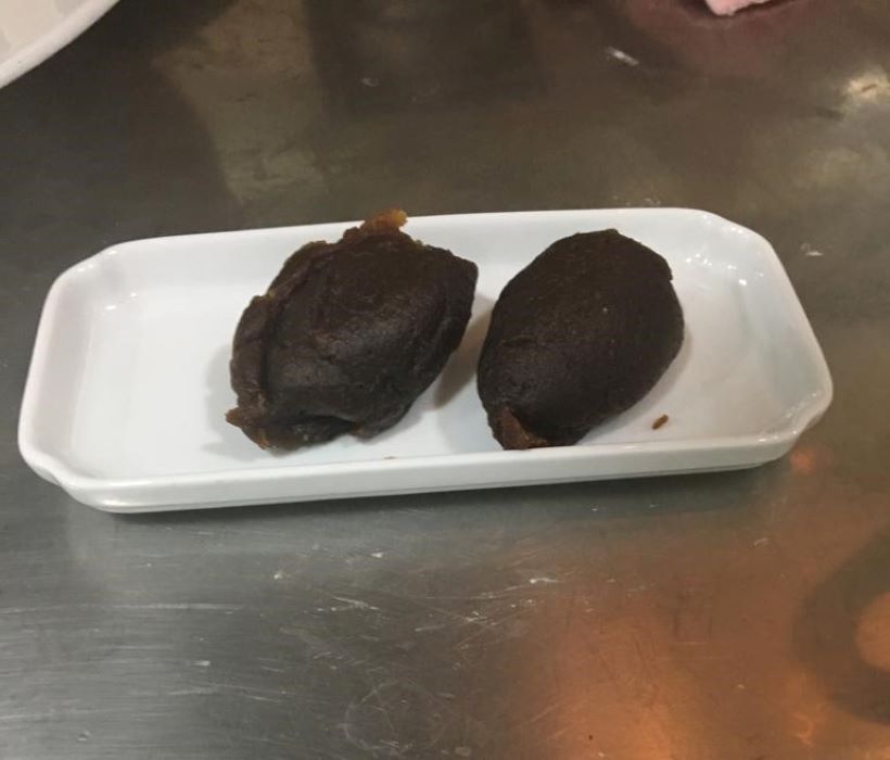 حلوای ملاس (حلوای سیاه)