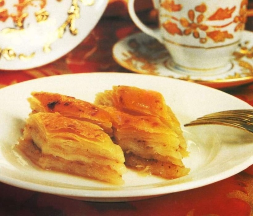 باقلوای گردویی