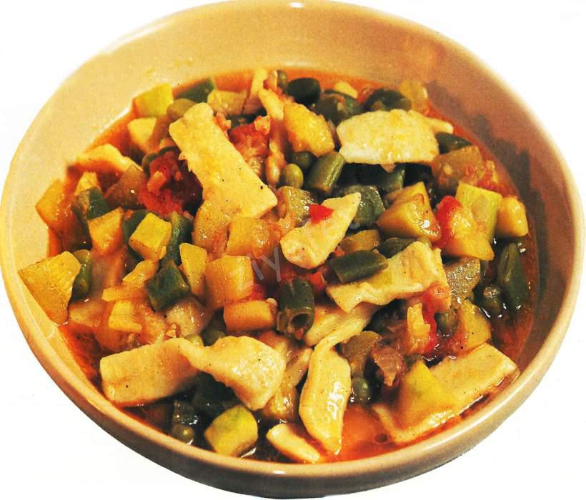 رشته فرنگی با سبزیجات