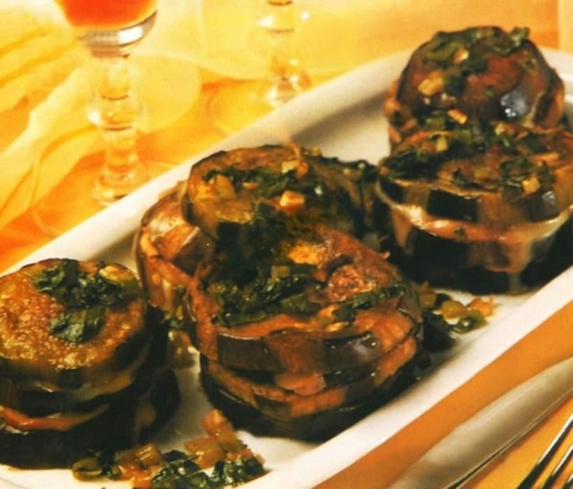ساندویچ بادمجان با روغن زیتون